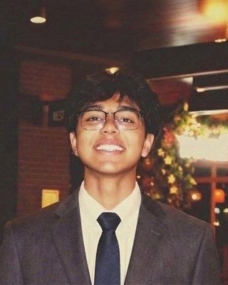 Portrait of Avi Pandya